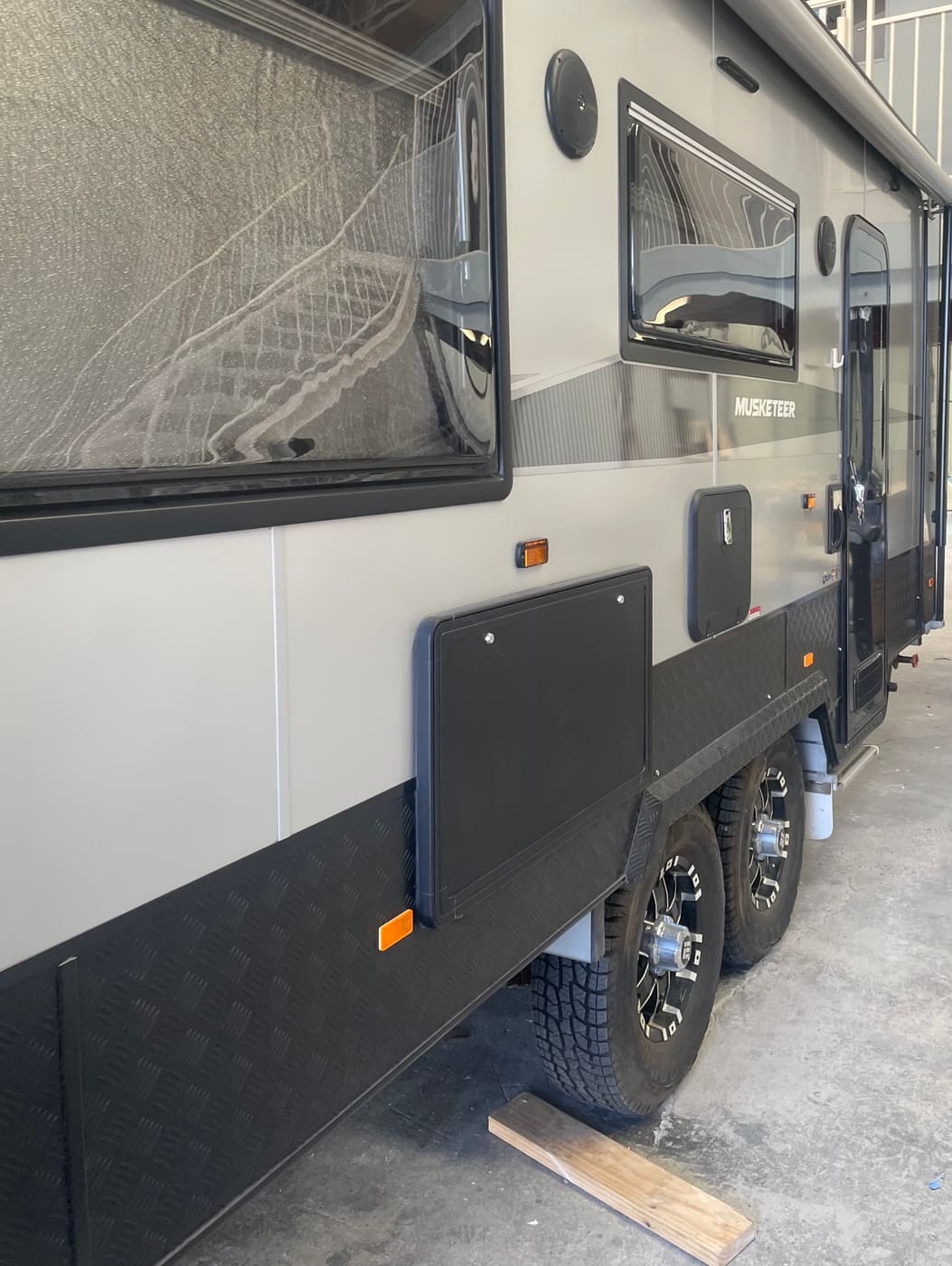 Off-road caravan side panels and checkerplate after fibreglass panel work, Brisbane
